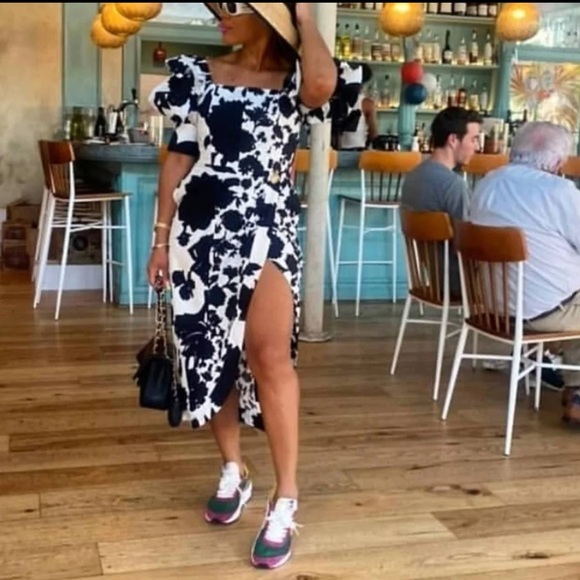 Christopher John Puff Sleeve Formal Dress - Picture 8 of 13